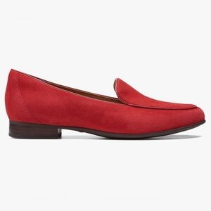 Clarks Un Blush Ease Red Suede loafers never worn size 7m